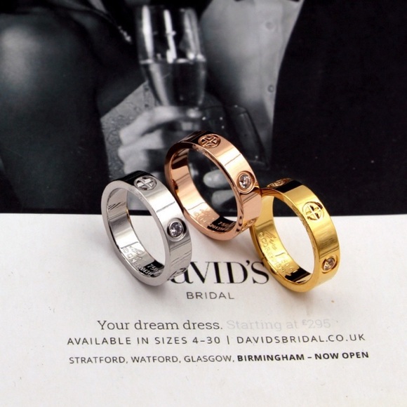 NEW Stainless Steel Screw LOVE Ring with Stone in Silver - Picture 4 of 7